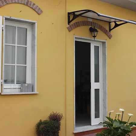 Lunigiana - Casa Anita Con Giardino Appartamento